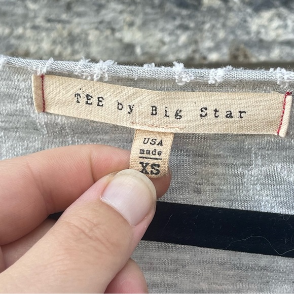 Lightweight Longsleeve Grey Cheetah Print Top - Tee by Bit Star - Size XS - Picture 3 of 8